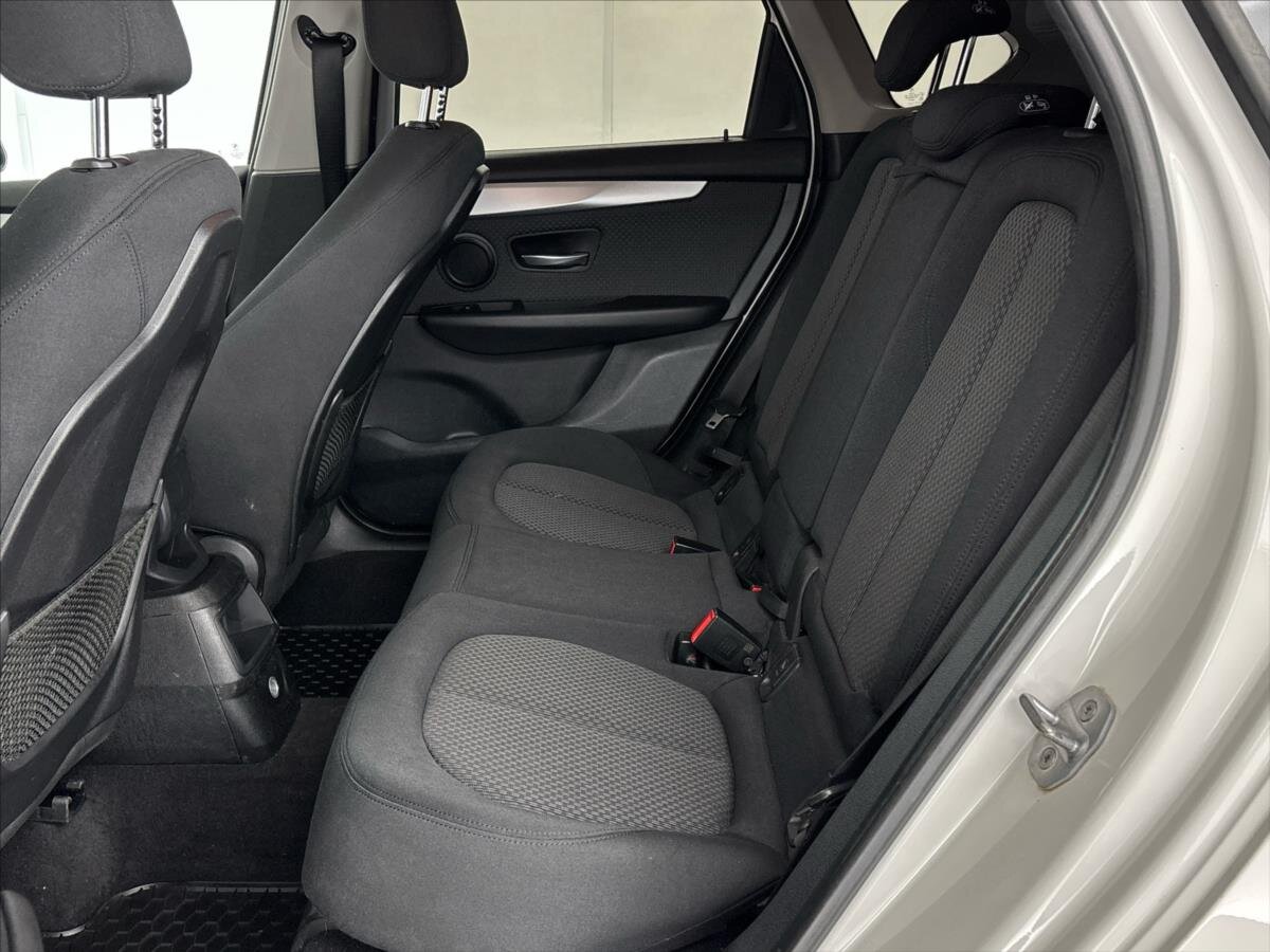 BMW Řada 2 Kombi 1,5 l 100 kw