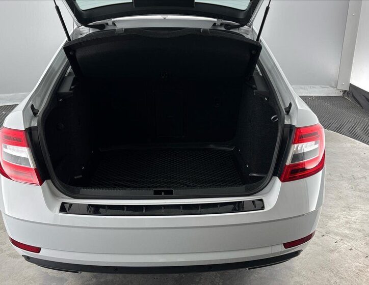 Škoda Octavia Liftback 1,6 l 85 kw