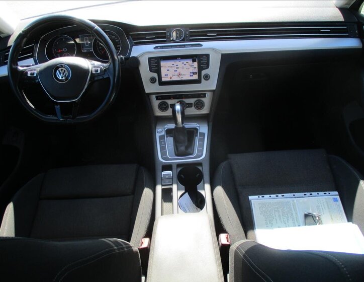 Volkswagen Passat Kombi 2,0 l 110 kw