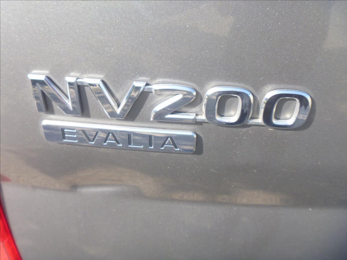 Nissan NV200