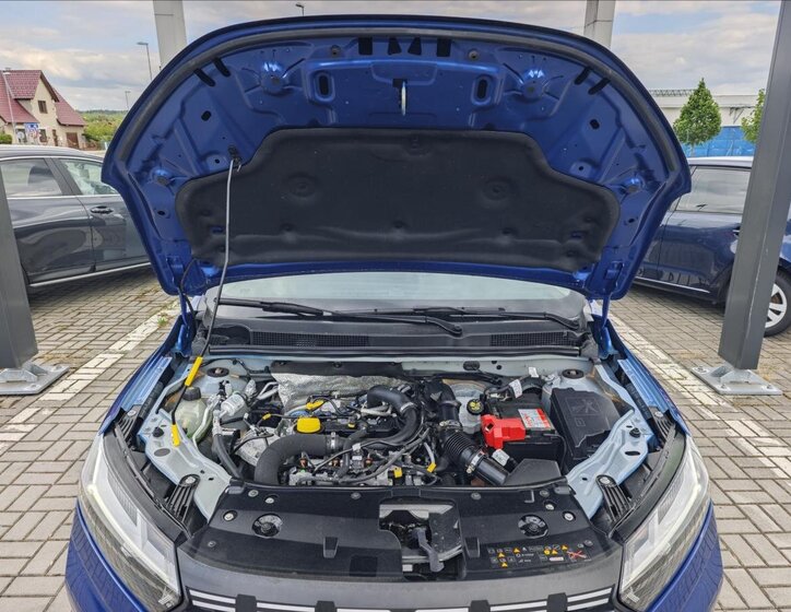 Dacia Sandero Hatchback 999,0 67 kw