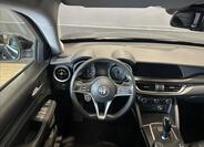 Alfa Romeo Stelvio 28