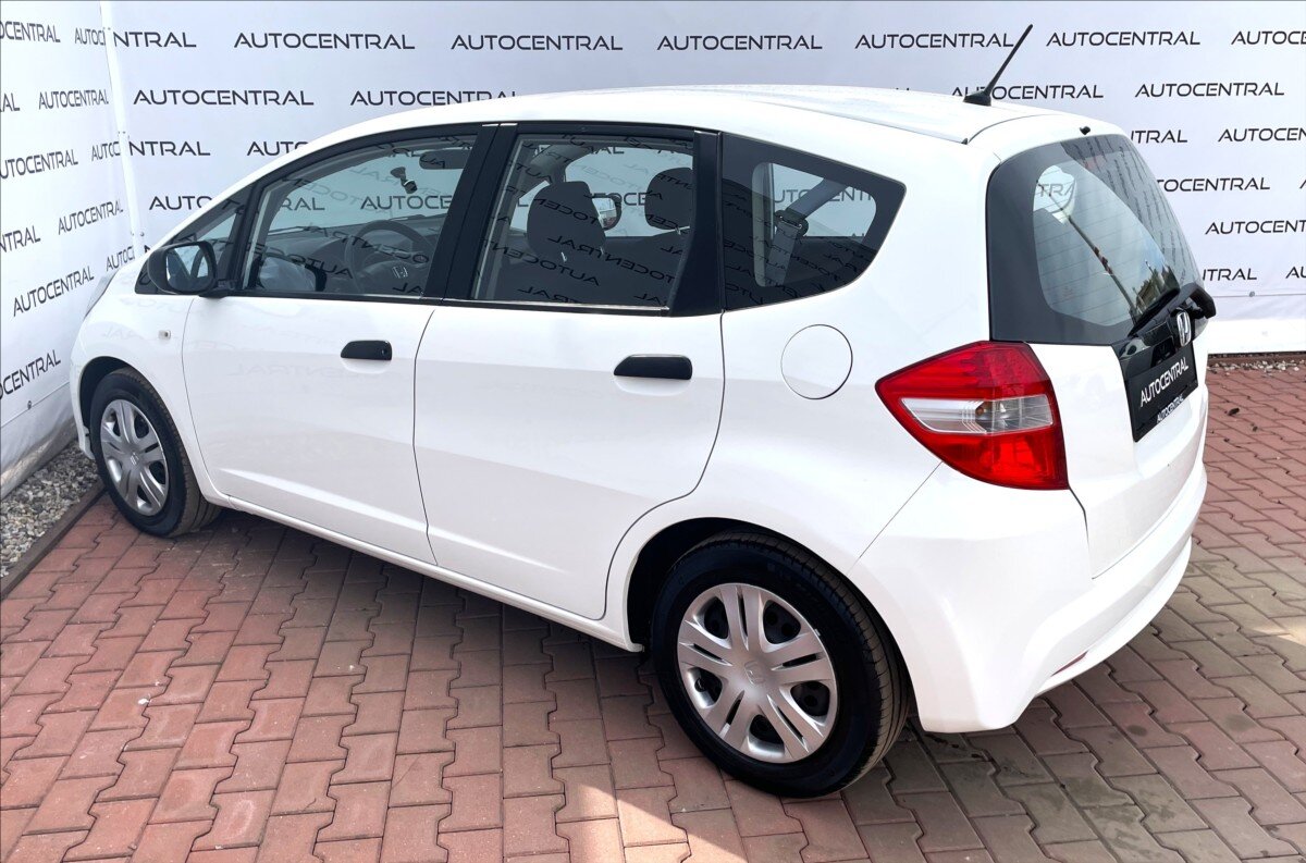 Honda Jazz Hatchback 1,2 l 66 kw