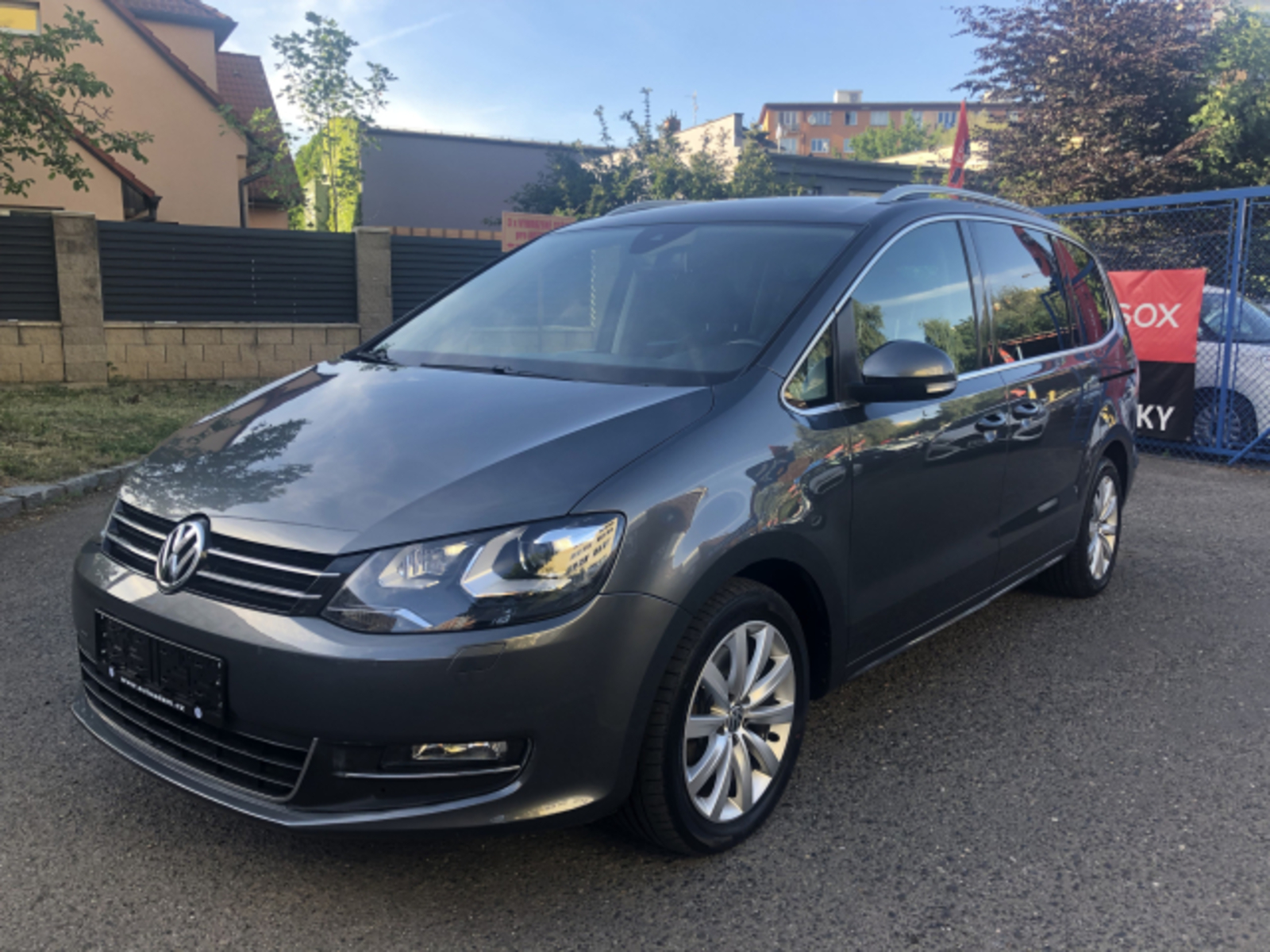 Volkswagen Sharan 1