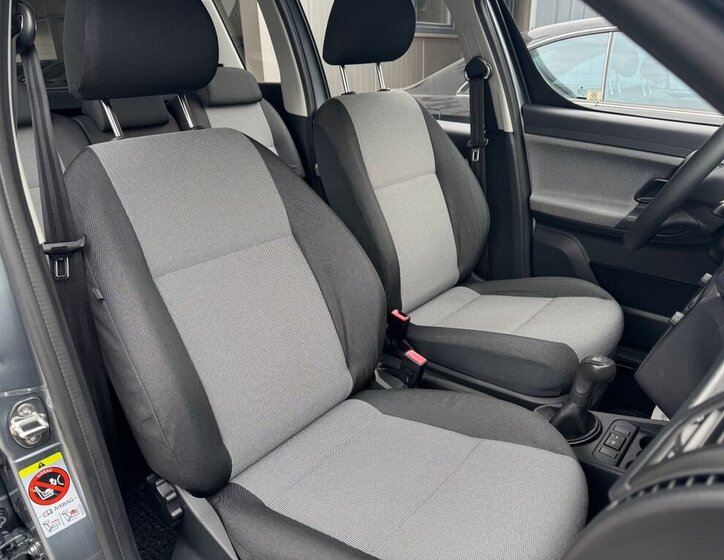 Škoda Roomster MPV 1,2 l 51 kw