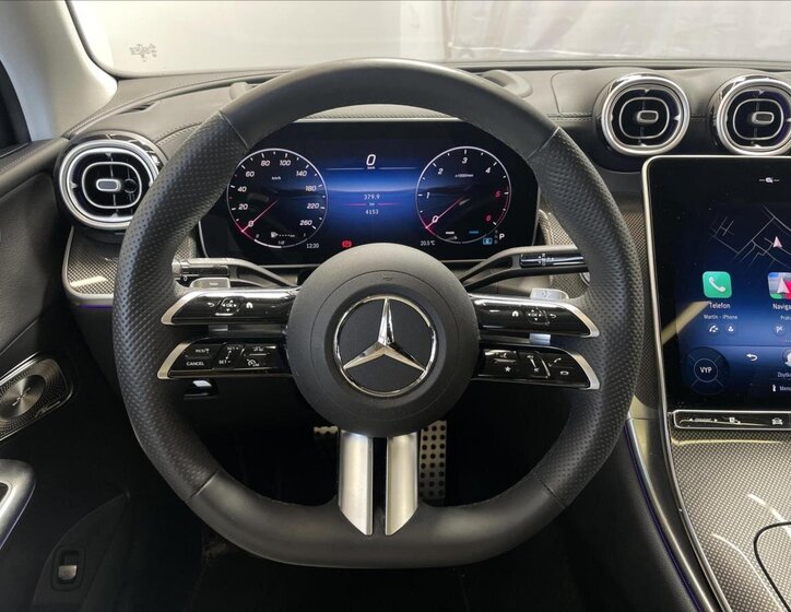 Mercedes-Benz GLC 10