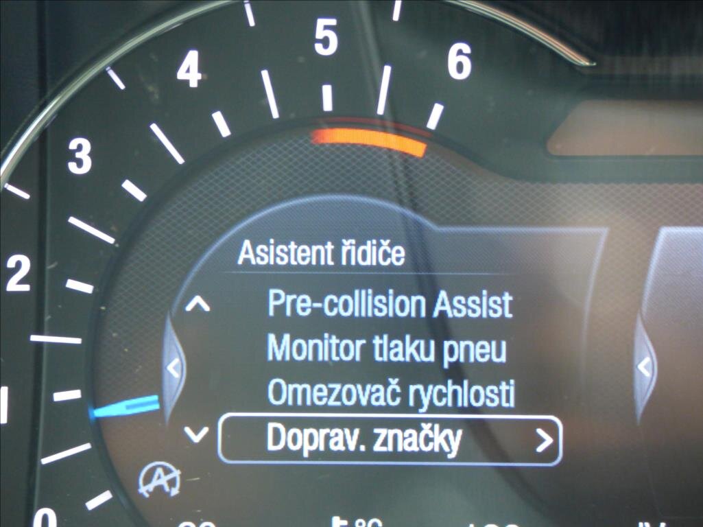 Ford Mondeo Kombi 2,0 l 110 kw