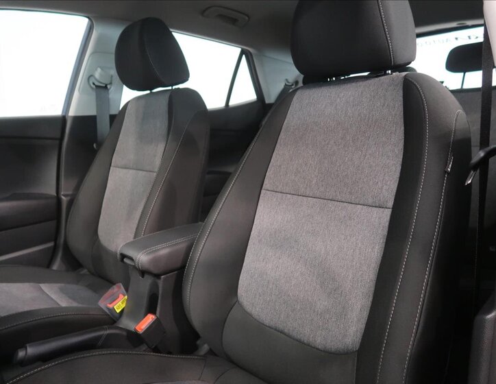 KIA Stonic SUV / Terénní 998,0 74 kw