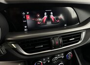 Alfa Romeo Stelvio 27