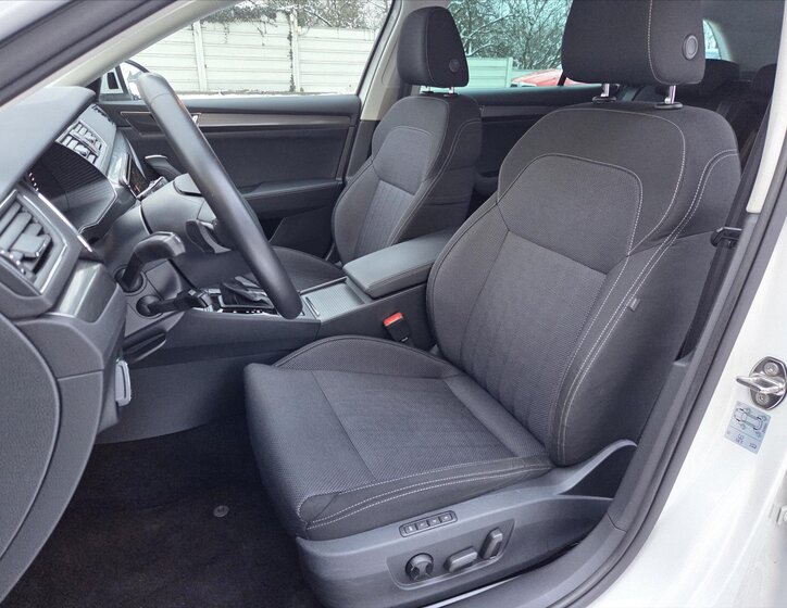 Škoda Superb Kombi 1,5 l 110 kw