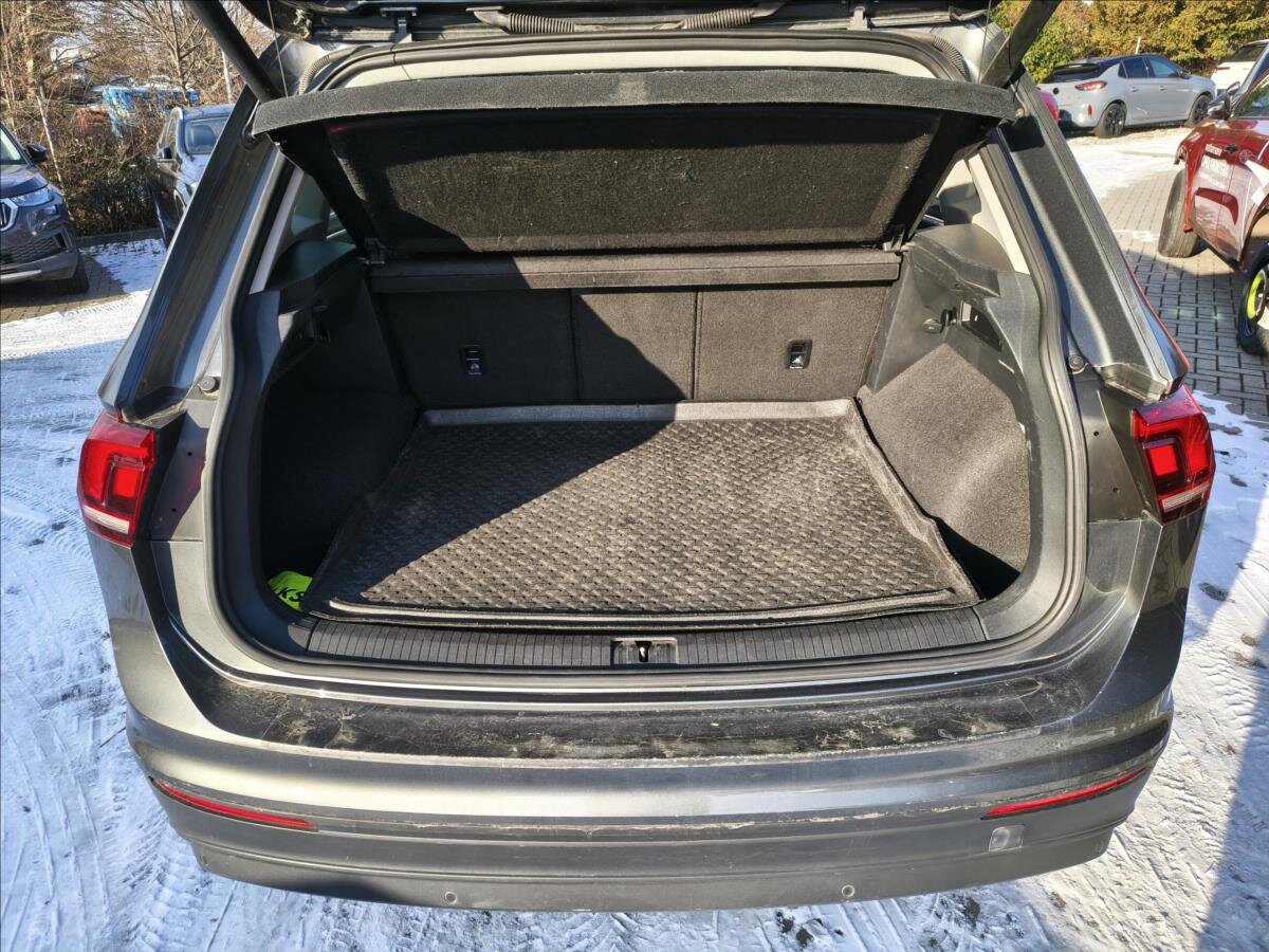 Volkswagen Tiguan SUV / Terénní 2,0 l 110 kw