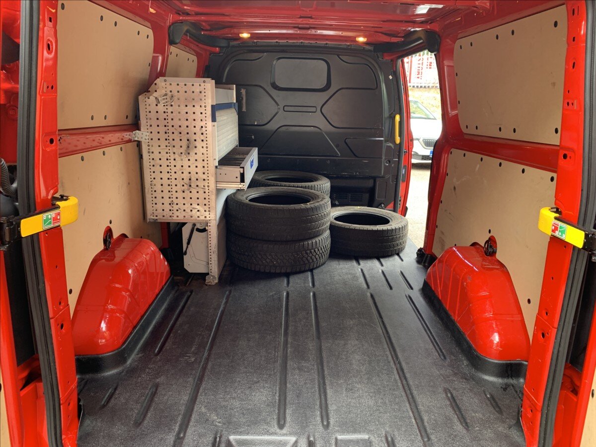 Ford Transit Custom Skříň 2,0 l 95 kw