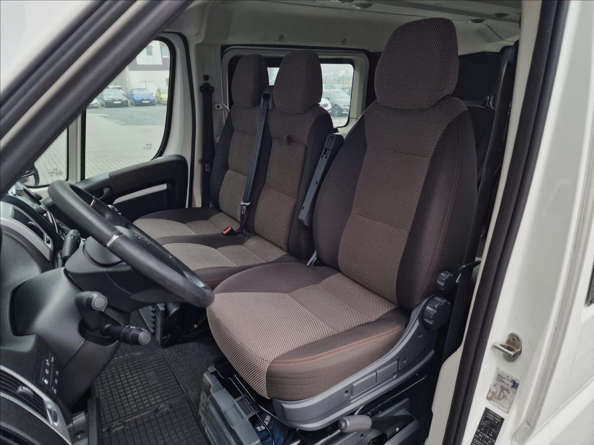 Peugeot Boxer VAN-Minibus 2,2 l 103 kw