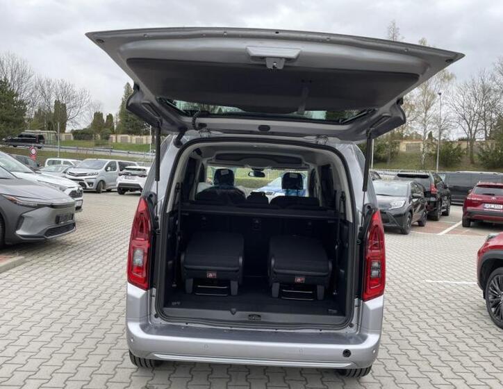 Toyota ProAce City Verso 9