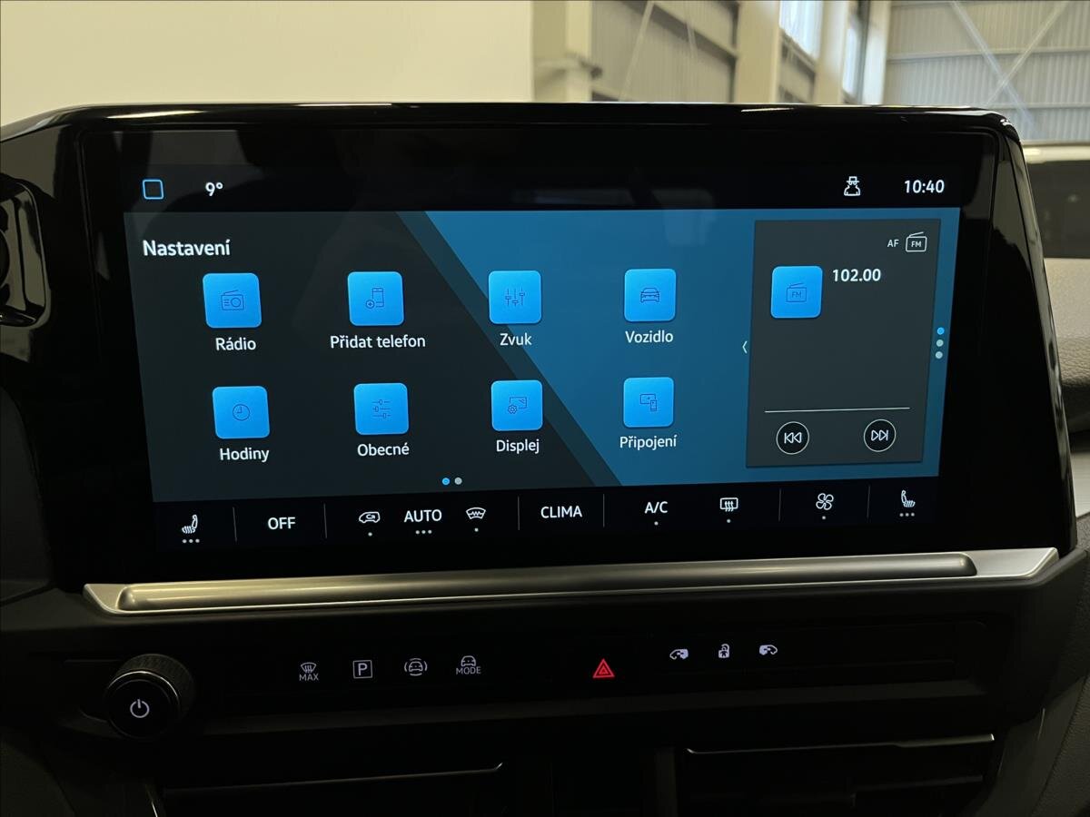 Volkswagen Caravelle Kombi 2,0 l 110 kw