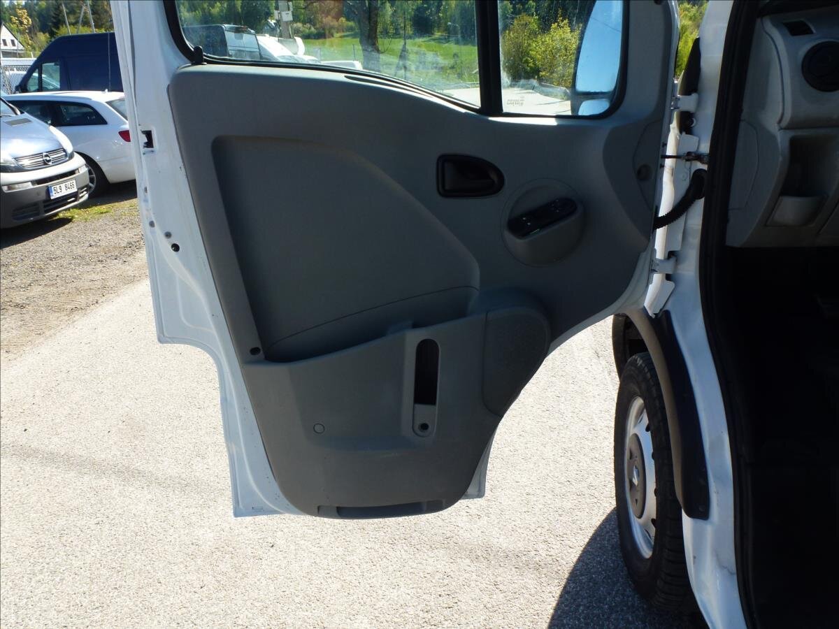 Renault Master Skříň 2,5 l 88 kw