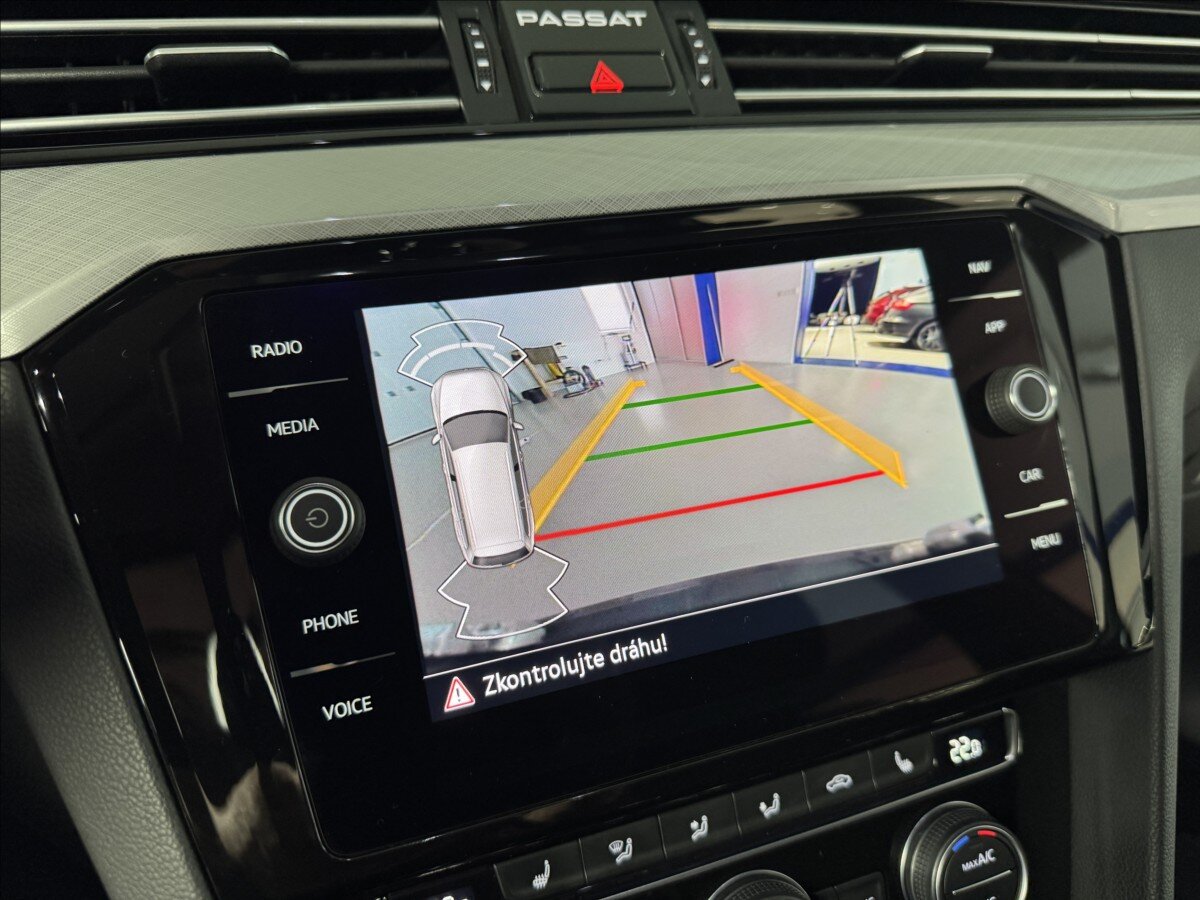 Volkswagen Passat Kombi 2,0 l 140 kw