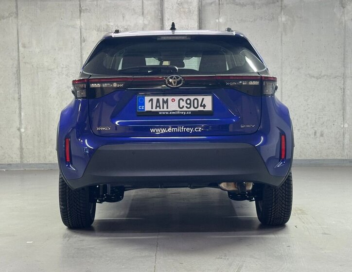 Toyota Yaris Cross SUV 1,5 l 68 kw
