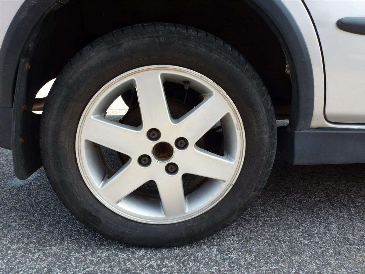 Suzuki Ignis Kombi 1,5 l 73 kw