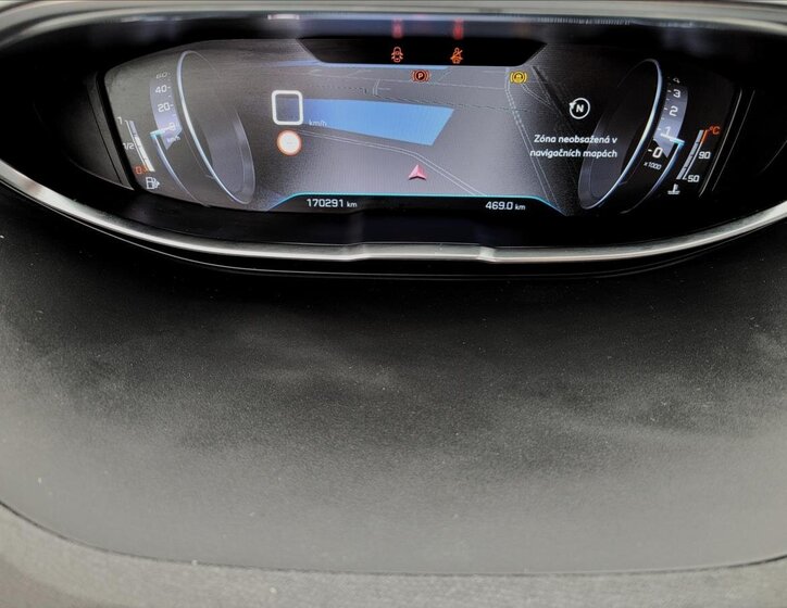 Peugeot 3008 SUV 1,5 l 96 kw