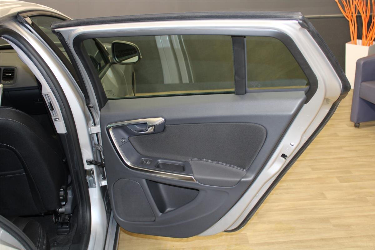 Volvo V60 Kombi 1,6 l 84 kw