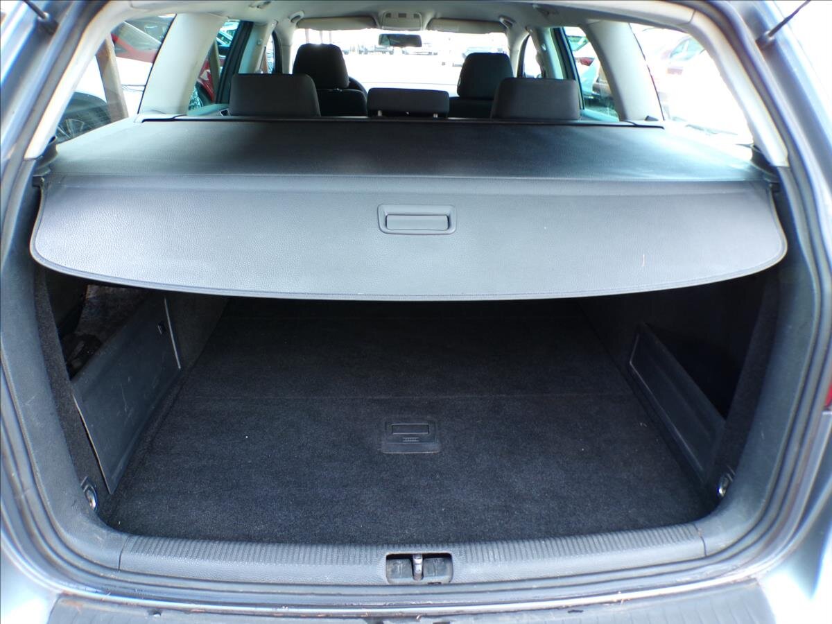 Volkswagen Passat Kombi 1,9 l 77 kw