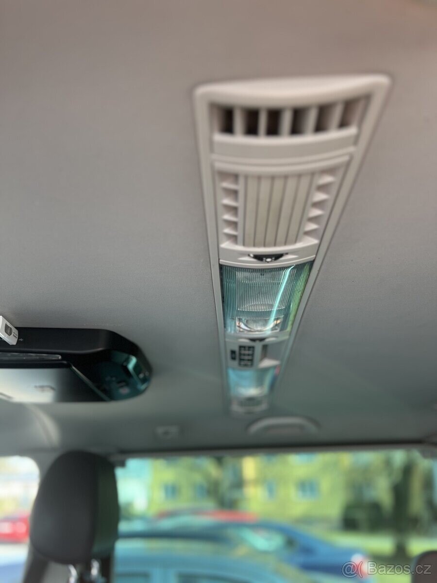 Volkswagen Multivan VAN / Minibus 0,0 132 kw