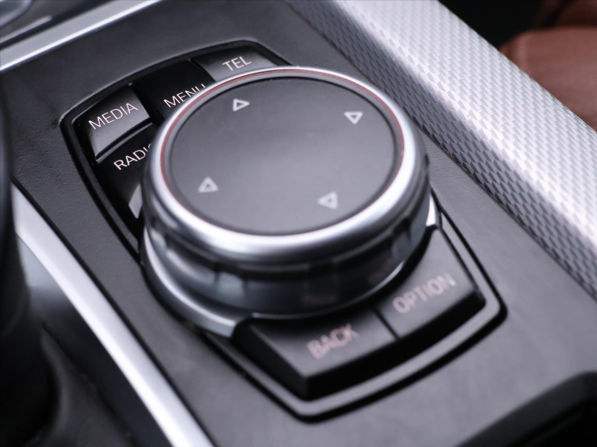 BMW X5 SUV / Terénní 3,0 l 230 kw