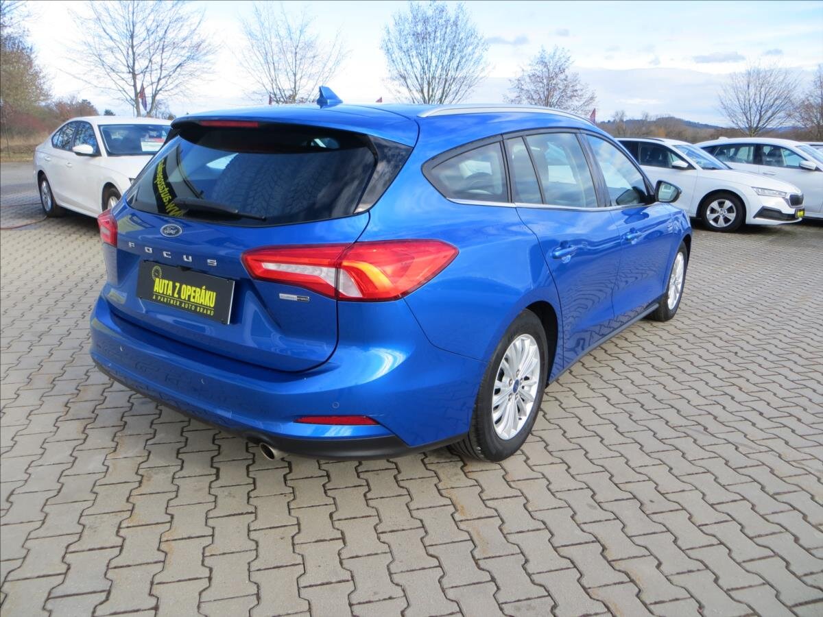 Ford Focus Kombi 999,0 114 kw
