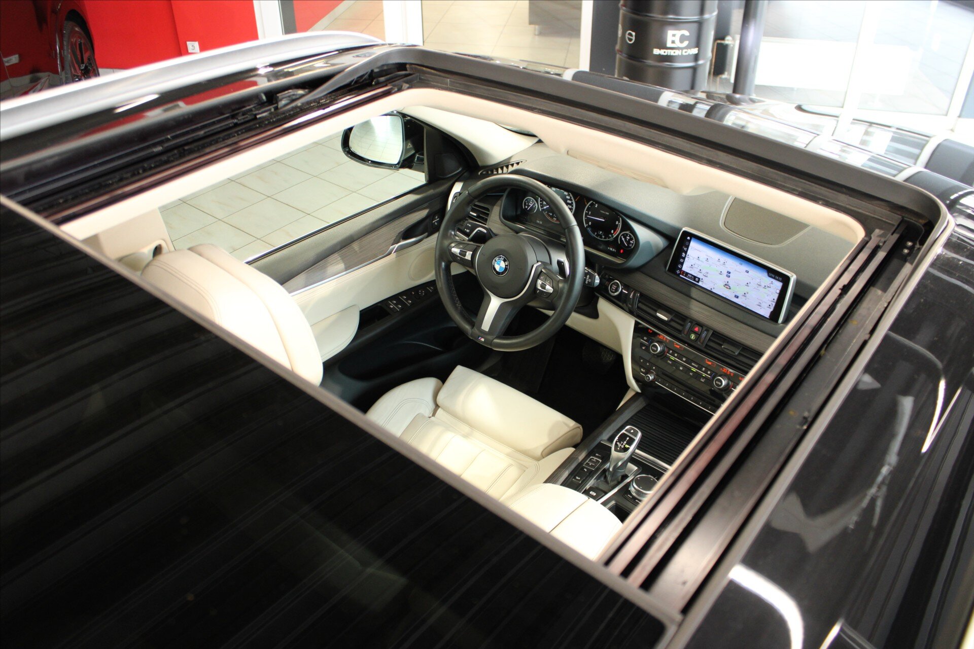 BMW X5 SUV / Terénní 3,0 l 230 kw