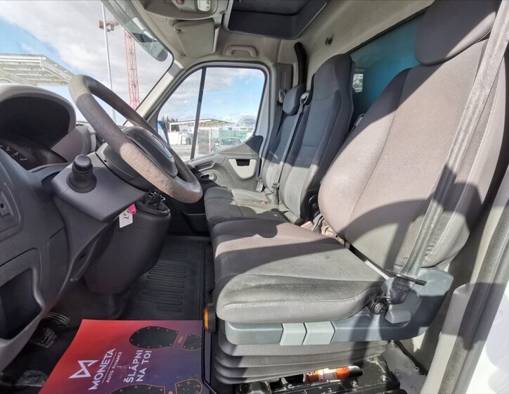 Renault Master Valník 2,3 l 125 kw