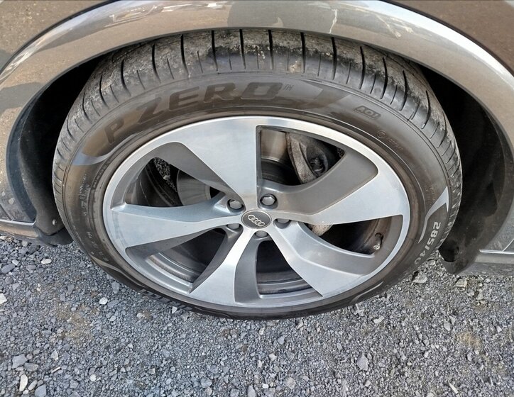 Audi Q7 SUV / Terénní 3,0 l 200 kw