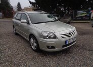 Toyota Avensis Kombi 2,0 l 108 kw
