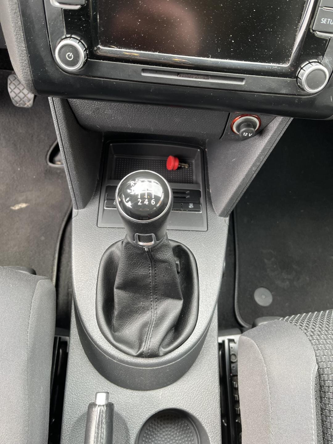 Volkswagen Touran Ostatní 1,2 l 77 kw