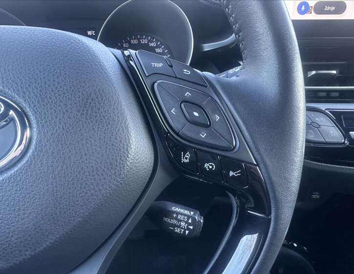 Toyota C-HR 16