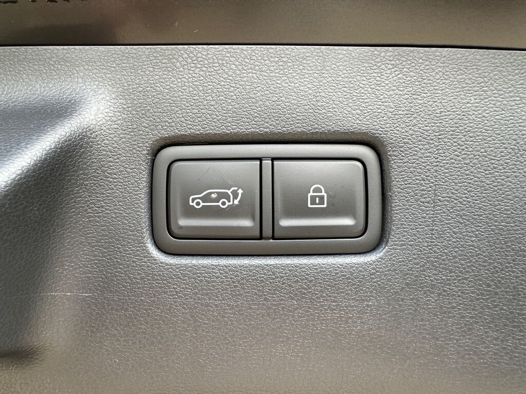 Hyundai Santa Fe SUV / Terénní 1,6 l 185 kw