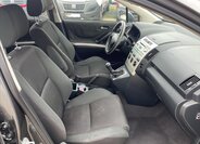 Toyota Corolla Verso 19