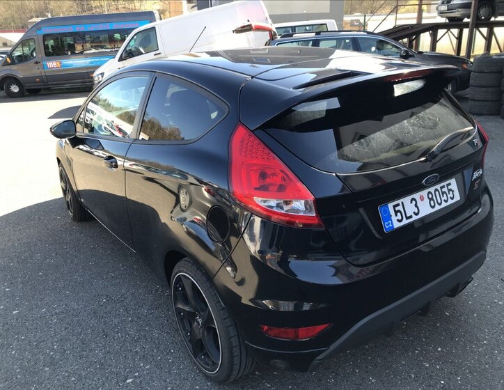 Ford Fiesta Hatchback 1,6 l 88 kw