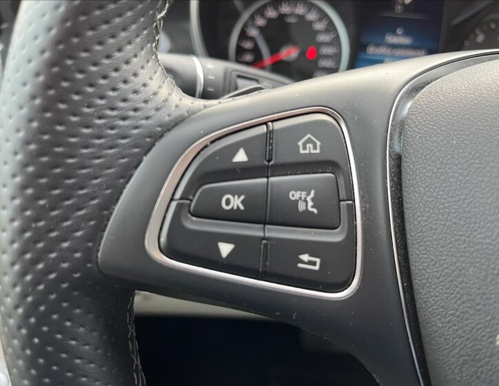 Mercedes-Benz Třídy V MPV 2,0 l 140 kw