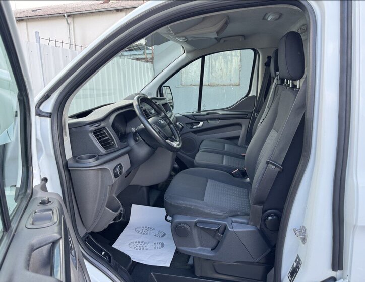 Ford Transit Custom Skříň 2,0 l 77 kw