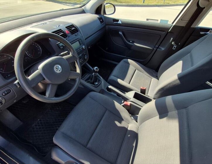 Volkswagen Golf Hatchback 1,6 l 75 kw