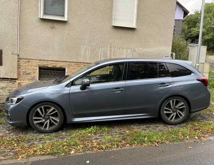 Subaru Levorg 4