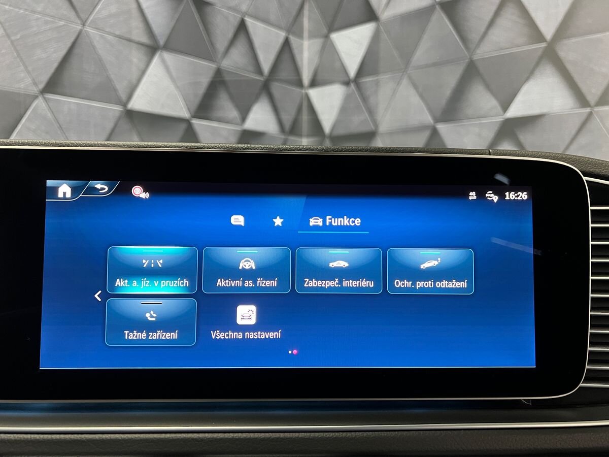 Mercedes-Benz GLS SUV 3,0 l 280 kw