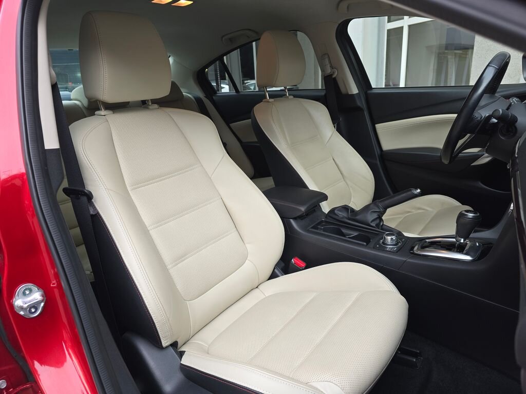 Mazda 6 Sedan 2,5 l 141 kw