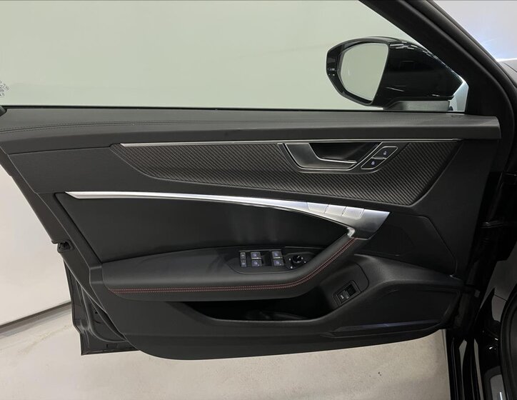 Audi S6 Kombi 3,0 l 253 kw