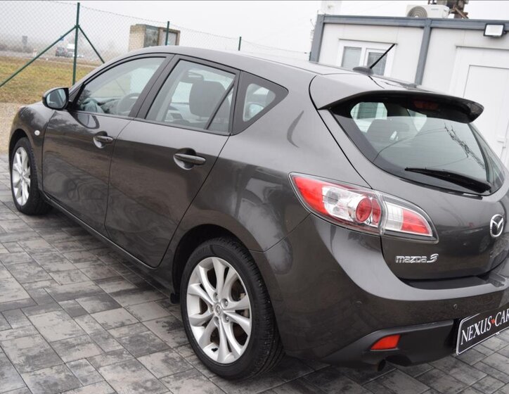 Mazda 3 Hatchback 1,6 l 77 kw