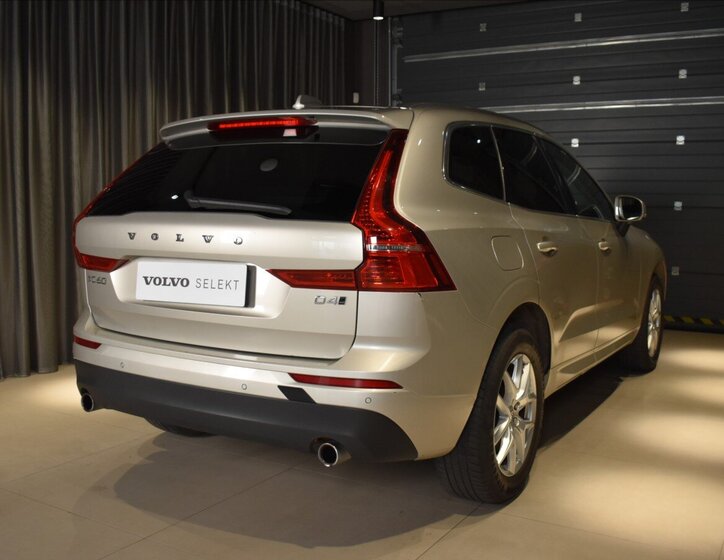 Volvo XC60 5