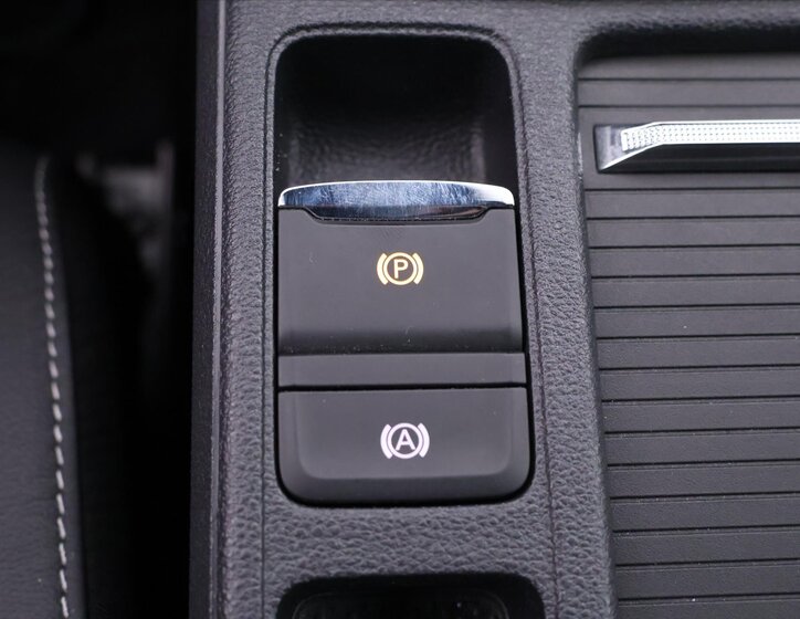 Škoda Octavia Kombi 2,0 l 180 kw