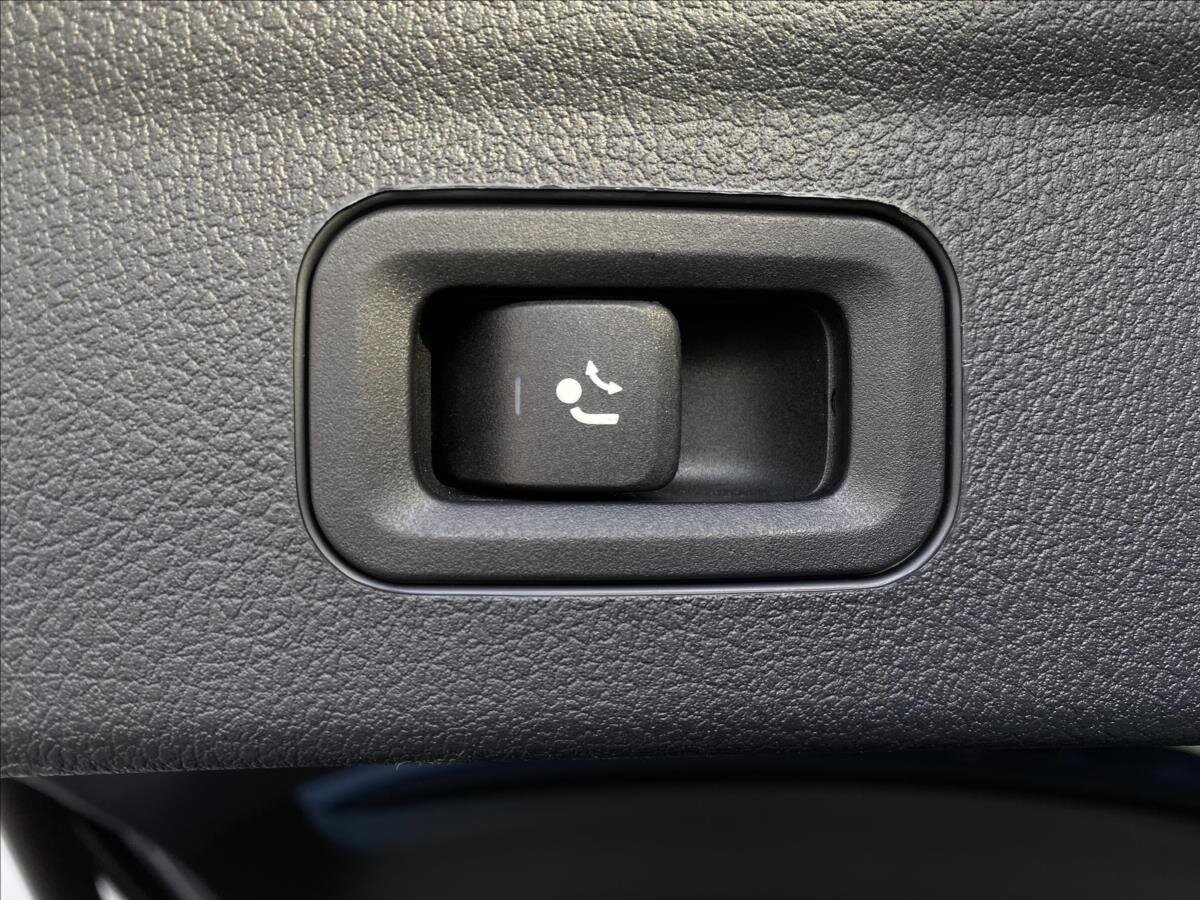 Mercedes-Benz GLE SUV / Terénní 2,0 l 143 kw