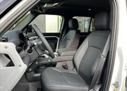 Land Rover Defender SUV / Terénní 3,0 l 147 kw
